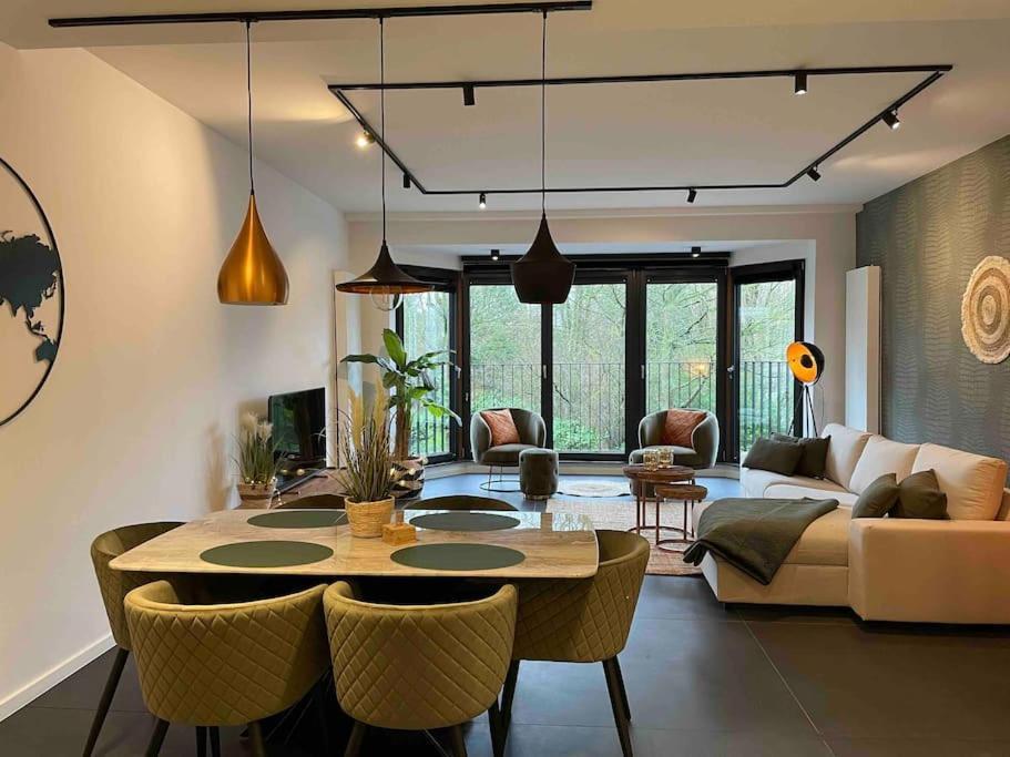 Ostend Chic, Luxe Loftstijl In Oostende Luaran gambar
