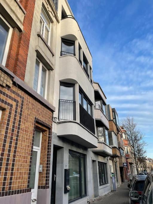 Ostend Chic, Luxe Loftstijl In Oostende Luaran gambar