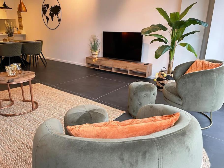 Ostend Chic, Luxe Loftstijl In Oostende Luaran gambar