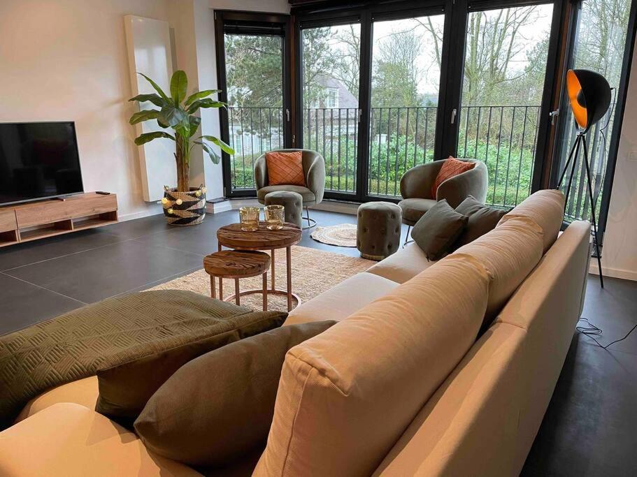 Ostend Chic, Luxe Loftstijl In Oostende Luaran gambar