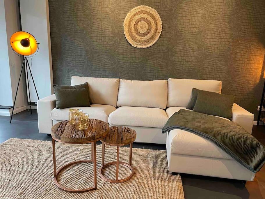Ostend Chic, Luxe Loftstijl In Oostende Luaran gambar